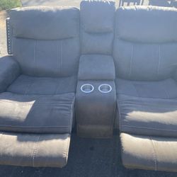 Recliner Love Seat 