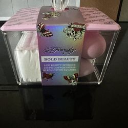 Ed Hardy Beauty Organizing  