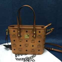 MCM Aren Top-Zip Shopper in Visetos Size Mini