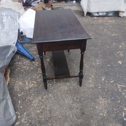 OLD ANTIQUE.     TABLE.   300 DOLLARS OR BEST