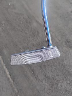 Golf Clubs! Cleveland TFI 2135 Putter!