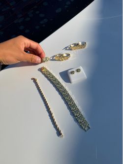 Gold nugget jewelry