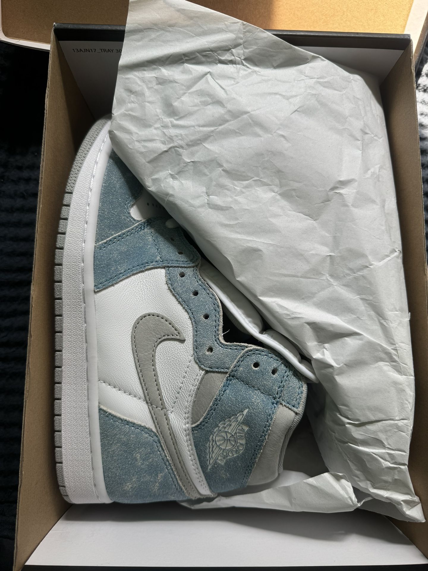 Retro Air Jordan 1 Hyper Royal Smoke Grey