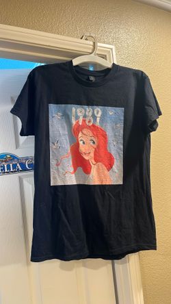 The Little Mermaid Ariel Shirt (size M)