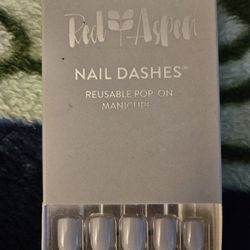 Nail Dashes