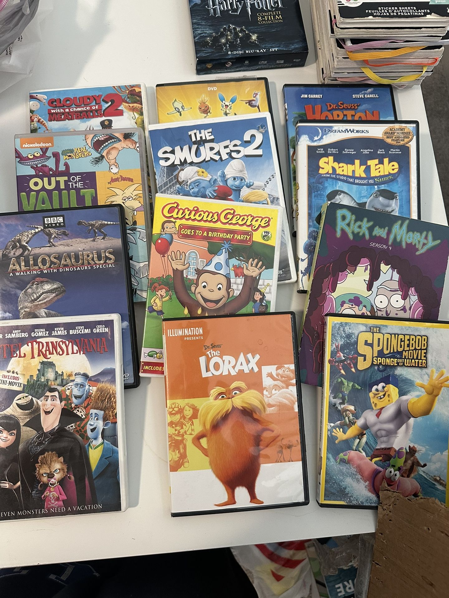 Kids & Family DVD Bundle – 10+ Movies (Animated & Classics!)