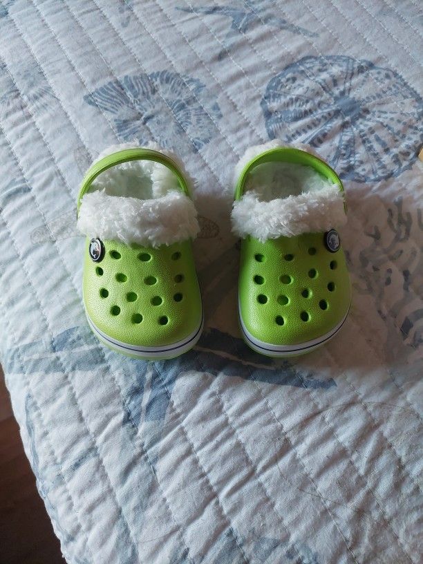 Size 5,/29 Brand New