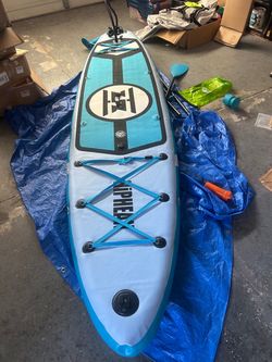 Inflatable Stand Up Paddle Board SUP 11 ft complete set used once like new