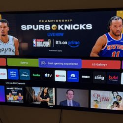 LG C2 55 Inch OLED TV