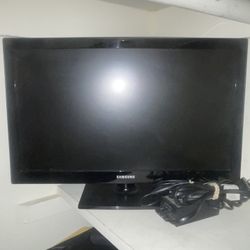 TV 24 inches