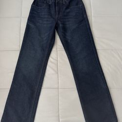 Levi’s Straight Leg Jeans 