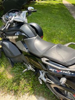 2009 Can am spyder