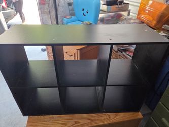 Open low shelves