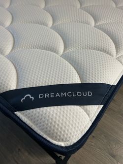 Dream Cloud King Size Mattress