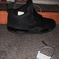 Jordan 4 Black Cats 