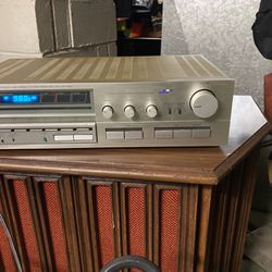 Kenwood receiver  $30