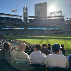 Padres Vs Twins