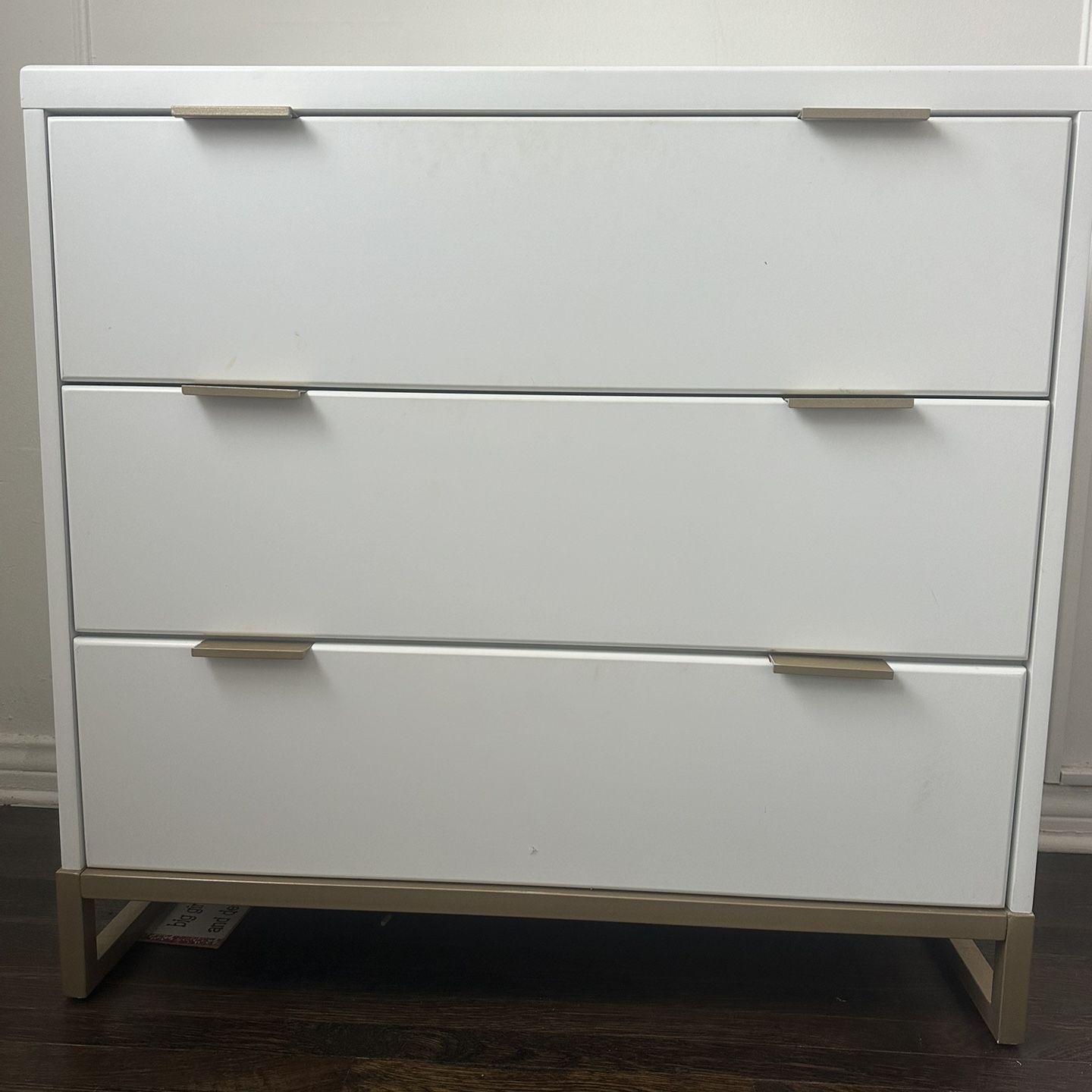 Juniper 3 Drawer Dresser - White 