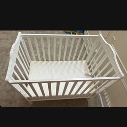 Mini Crib 