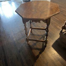 Maple End Table