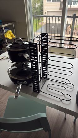 Black Metal Pan and Lid Organizer Rack