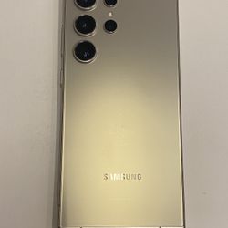 Galaxy S24 Ultra Fully Unlocked 