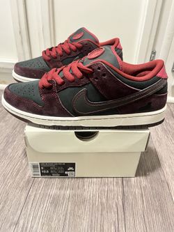 Nike SB Dunk Riot Skate Shop Red Size 9