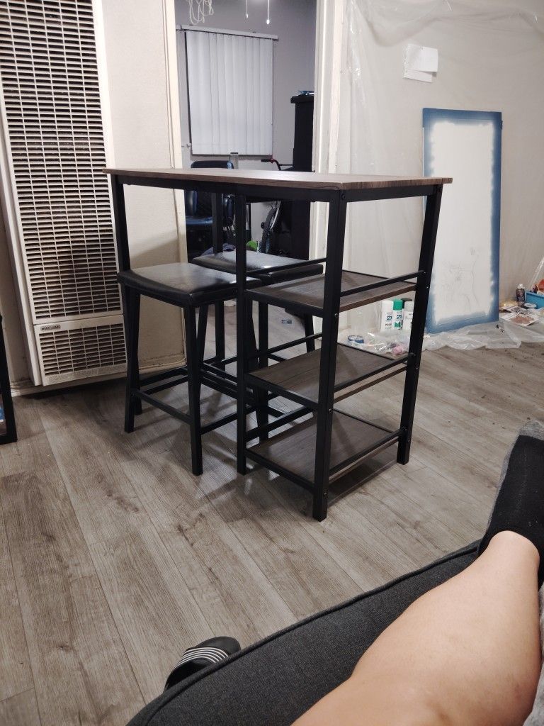 Bar Stool Dining Table