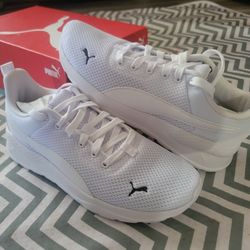 Puma Anzarun Lite Men's Size 6 (Women's 8)