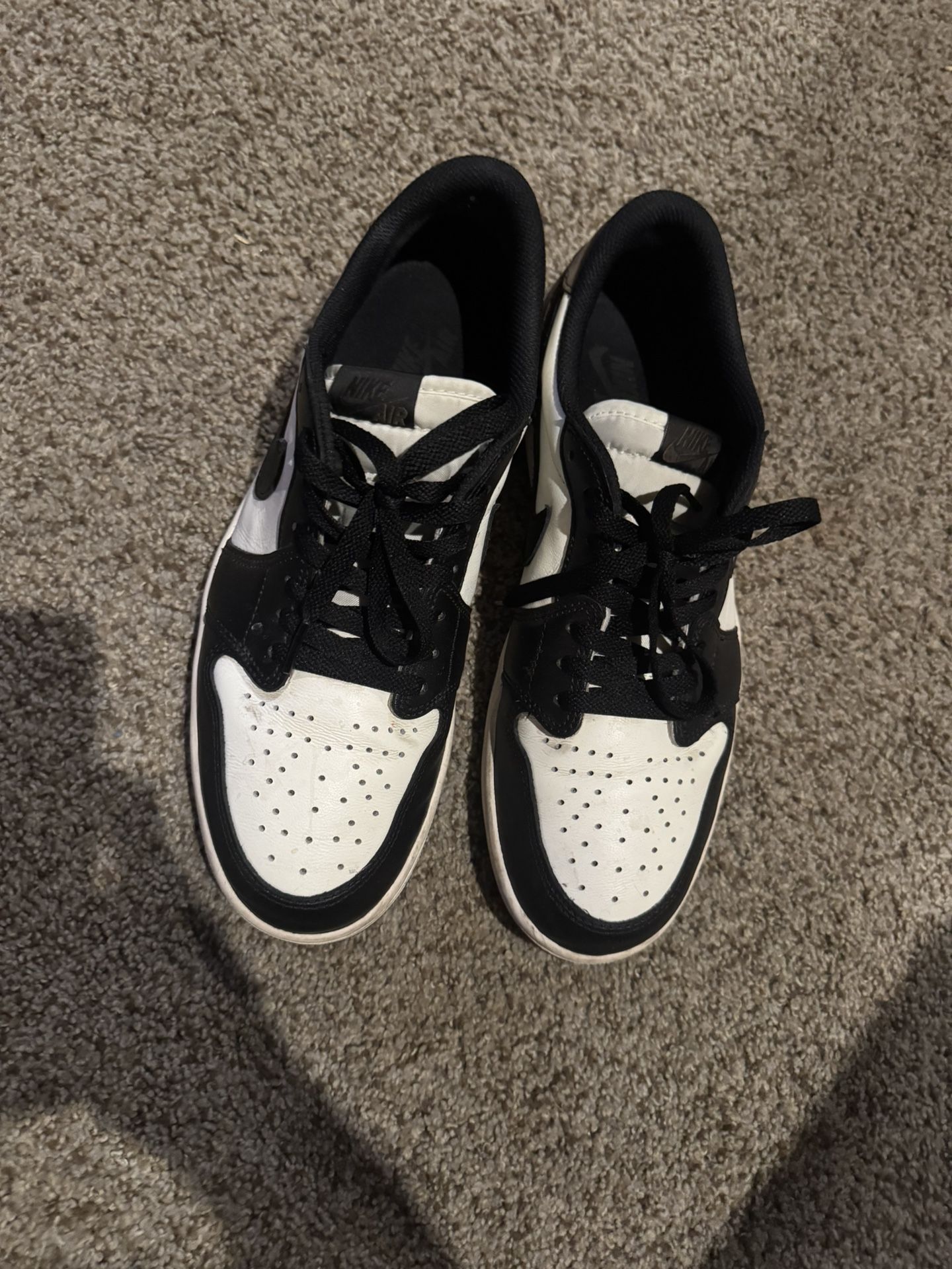 Jordan 1 Low Mocha