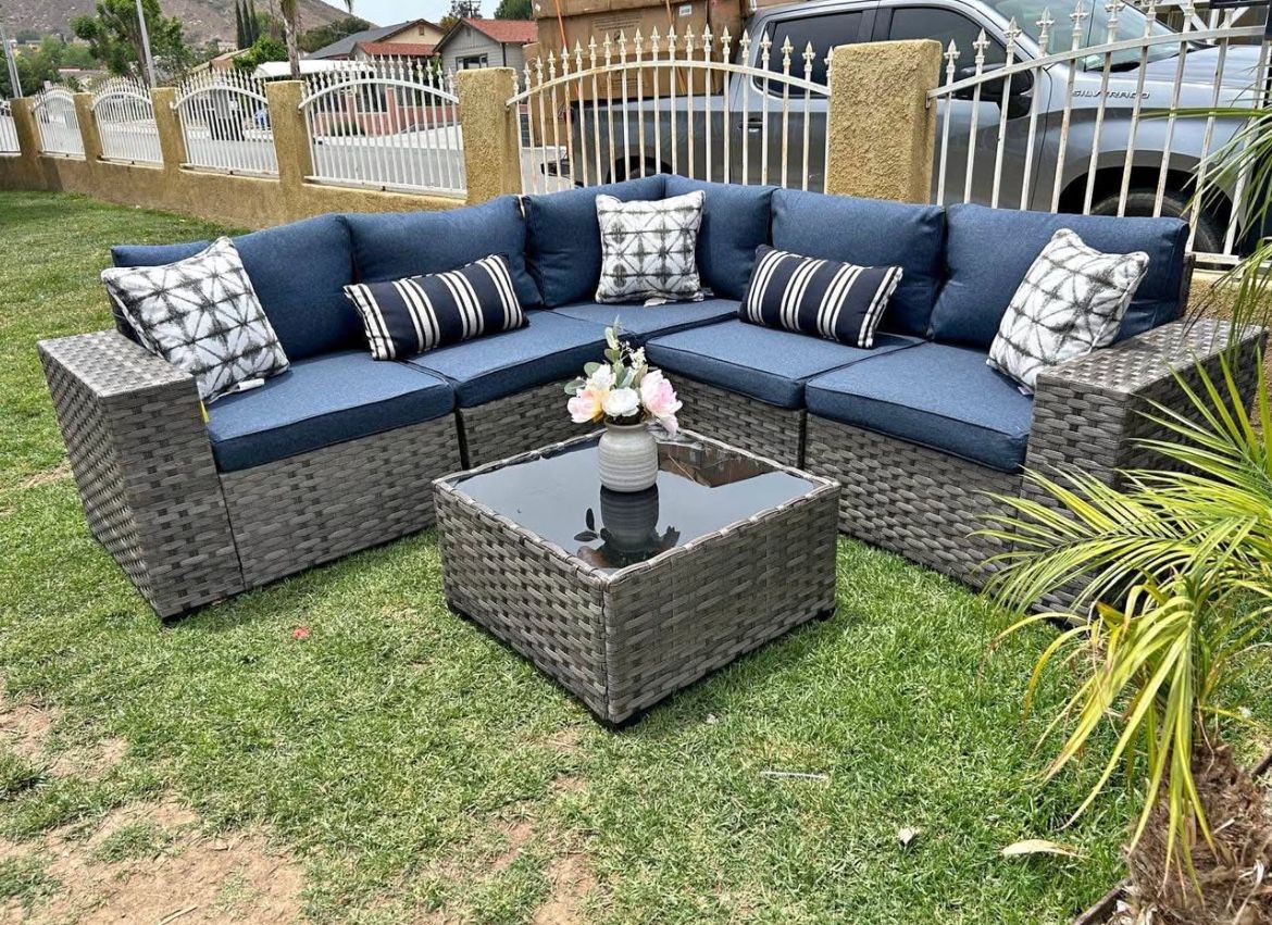 Brand New Patio Outdoor Furniture Set