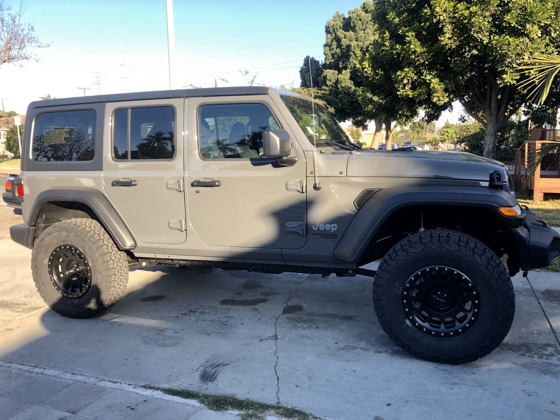 Method Nv305 Brand new 2020 method nv305 wheels with Bfgoodrich ko2 315/70/17 for ...