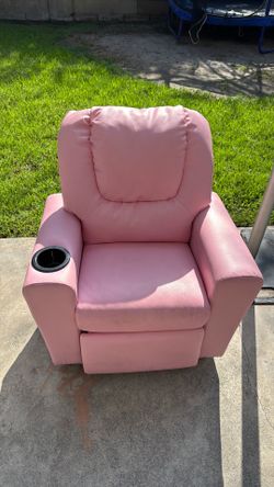 Pink reclining kids chair