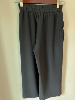 Lululemon - Noir Pant - Black - Size 2 for Sale in Brookline, MA