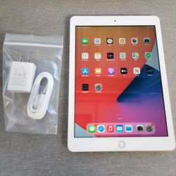 Apple iPad 6 - Wifi + Cellular - Like New 
