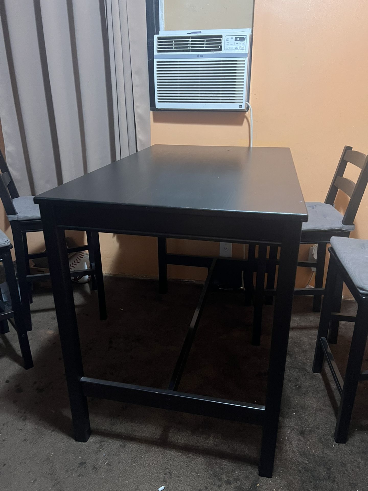 Dining Table Set