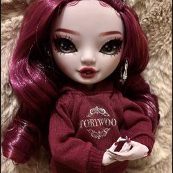 Rainbow High Shadow High Scarlett - Red Fashion Doll Outfit & 10+ Colorful Play Accessories. New in box. She is absolutely beautiful and radiates in a