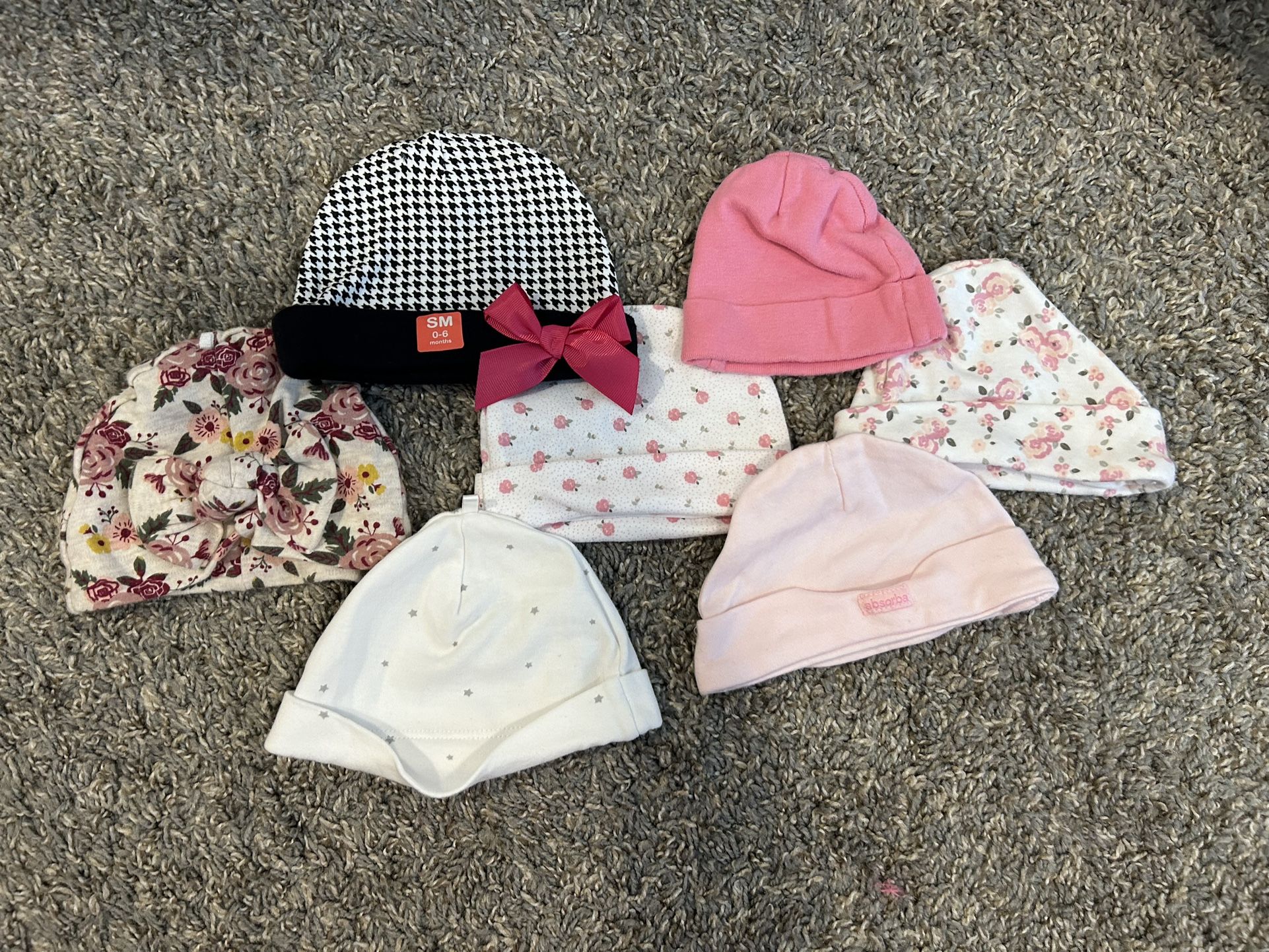 Baby girl Hats & 9m Clothes