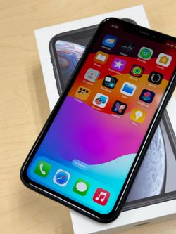 iPhone XR 256 GB with box Black Unlocked For All Carriers