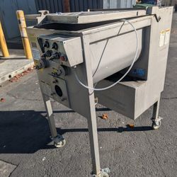 Biro E 32  Meat Grinder / Mixer