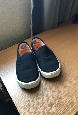 Toddler shoes