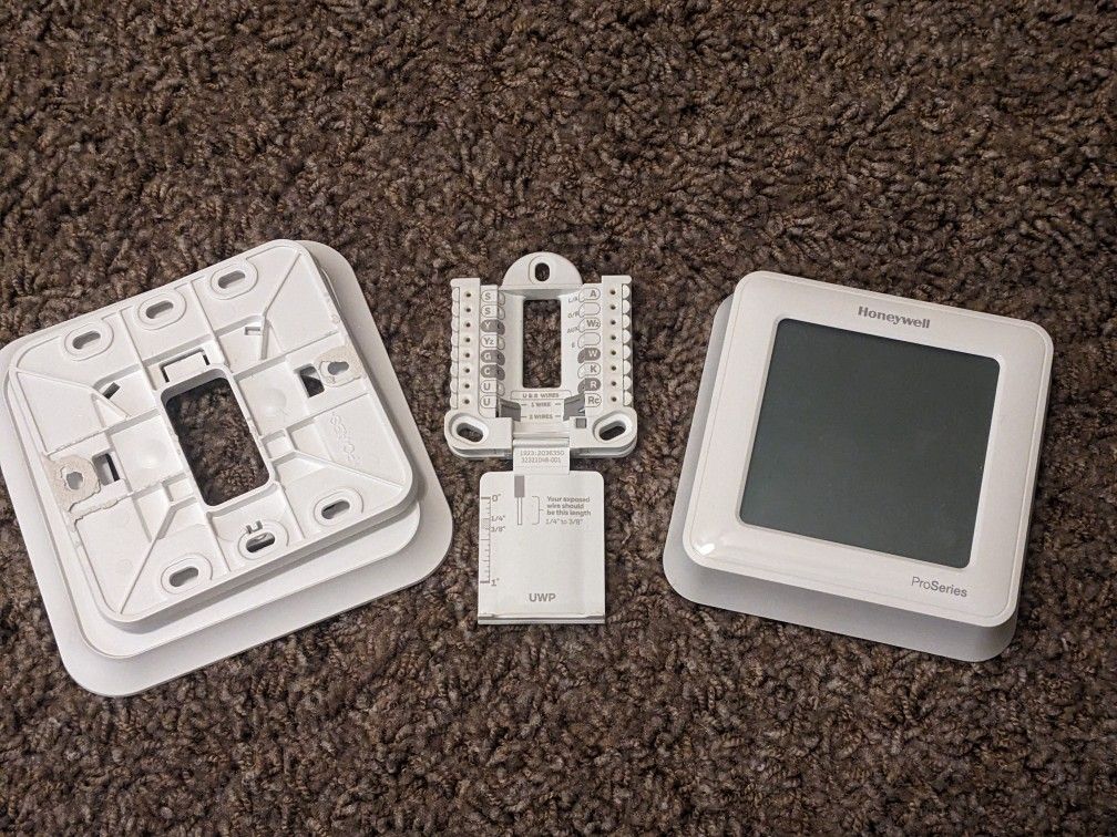 Honeywell TH6220WF2006/U Lyric T6 Pro Wi Fi Programmable