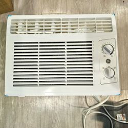 GE®️ 5,000 BTU Mechanical Window Air Conditioner for Small Rooms up to 150 sq ft.