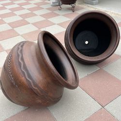 New Flower Pots Made Out Of Clay 