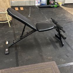 Adjustable Weight Bench