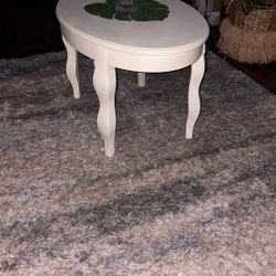2 Living Room Tables 