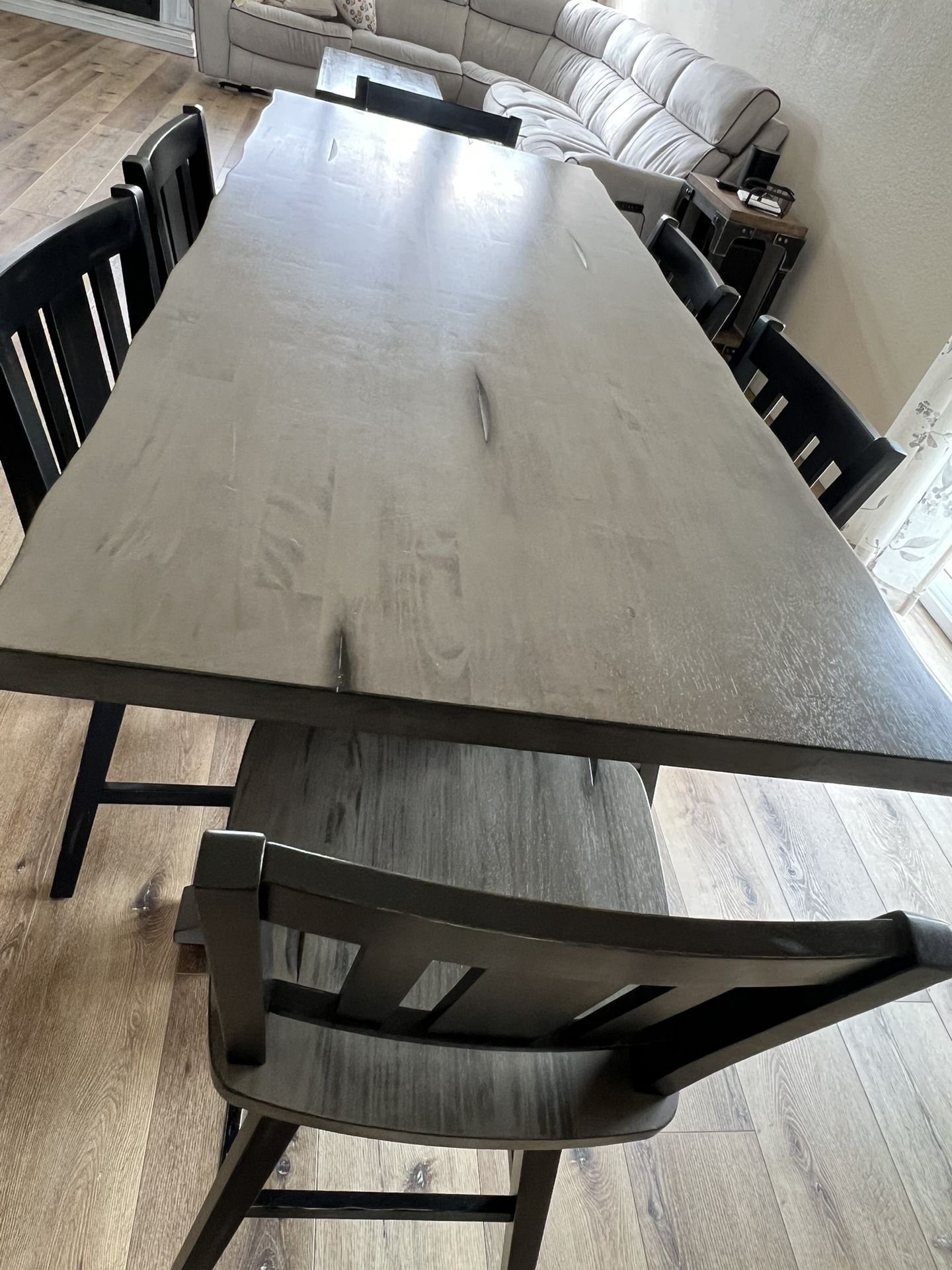 Dining Table Wirh 6 Chairs 