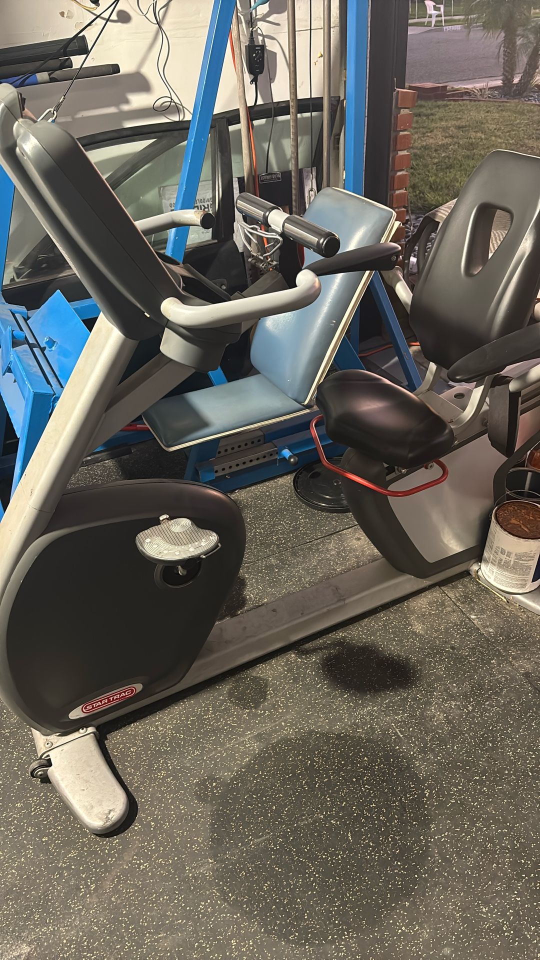 Star Trac Recumbent Exercise Bike 