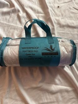 Waterproof matress pad- queen