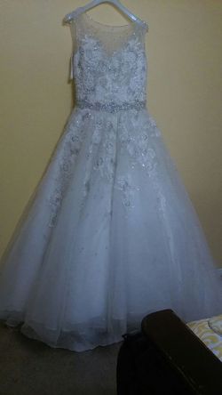 Wedding dress